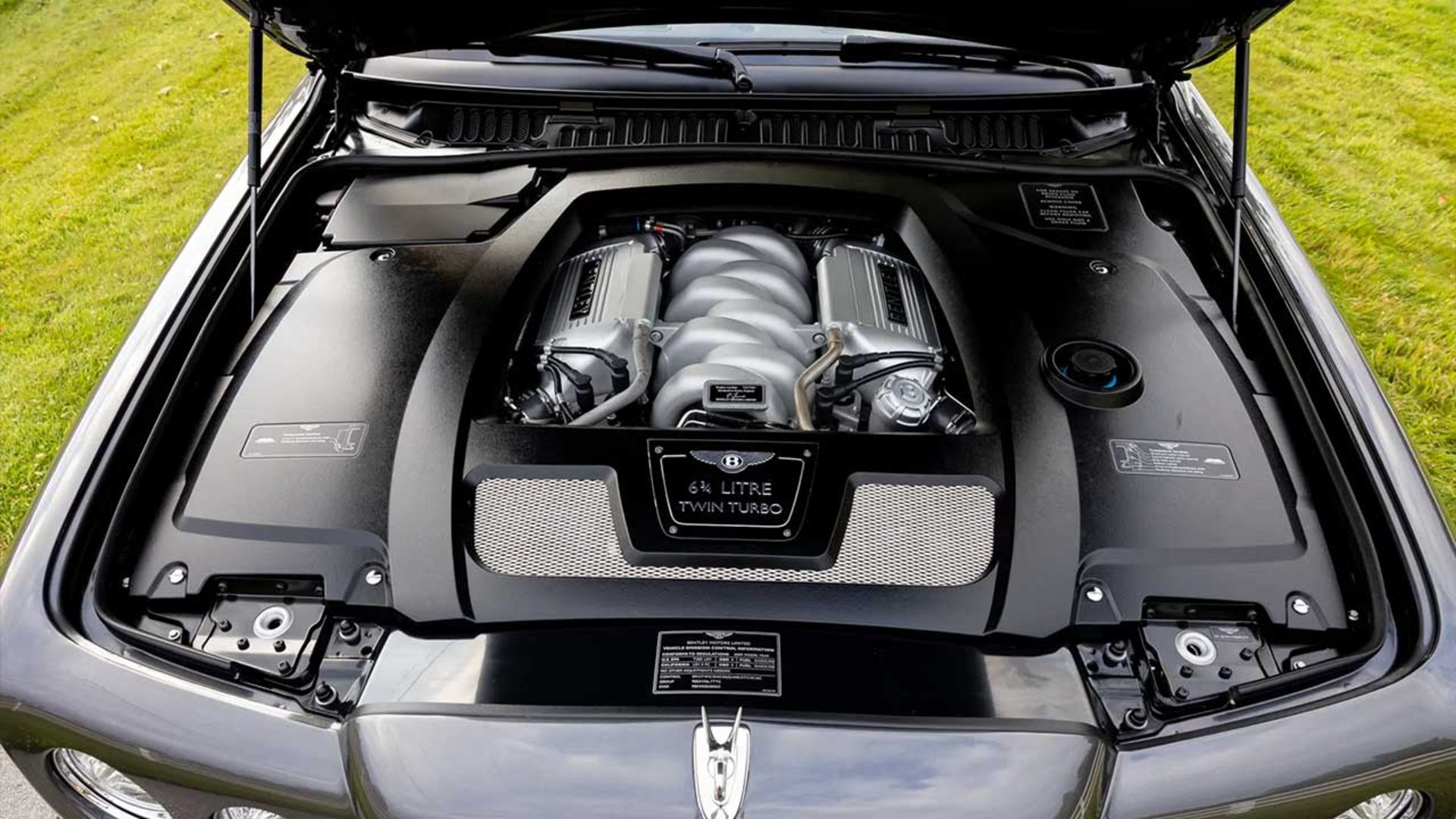 بنتلی آزور مدل 2009