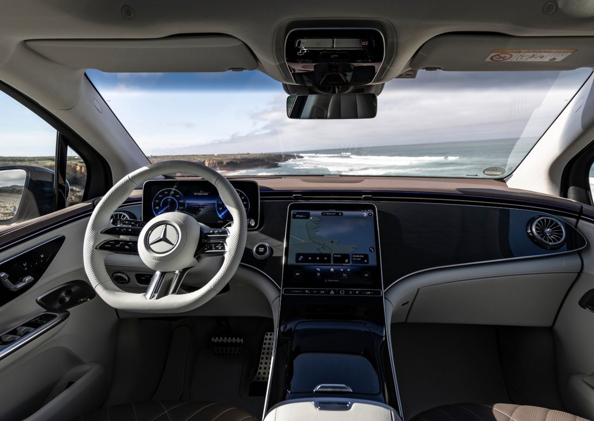 Mercedes-Benz EQE SUV
