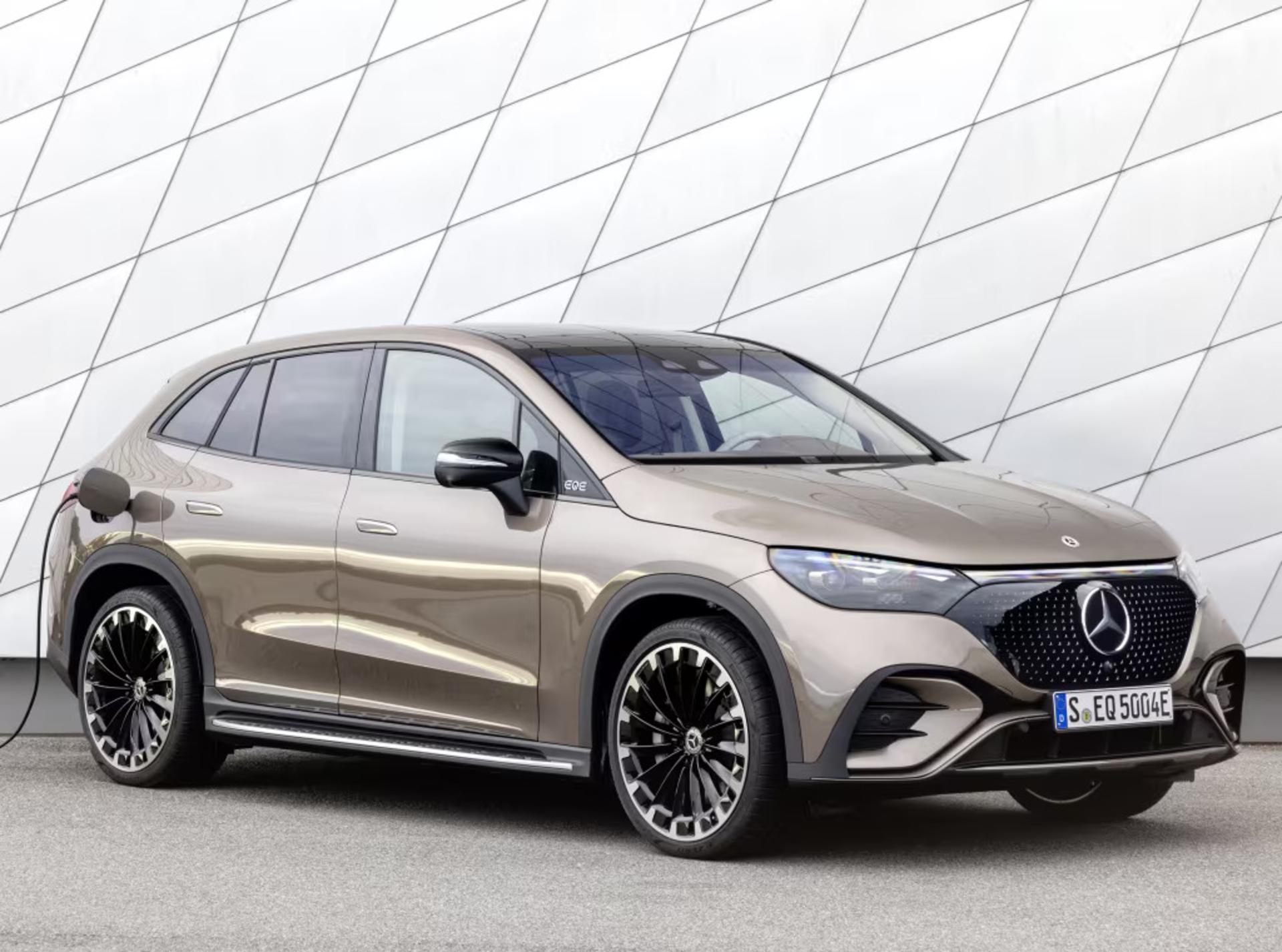 Mercedes-Benz EQE SUV