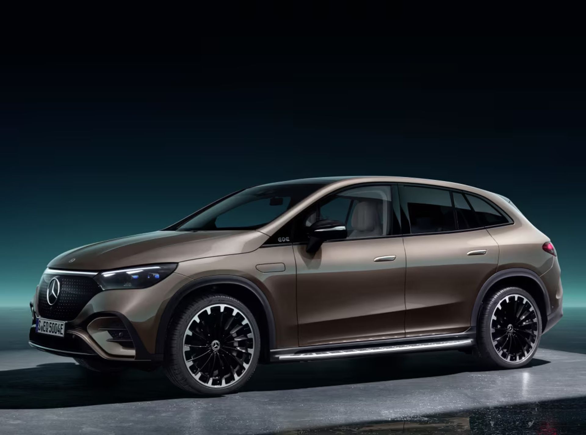 Mercedes-Benz EQE SUV