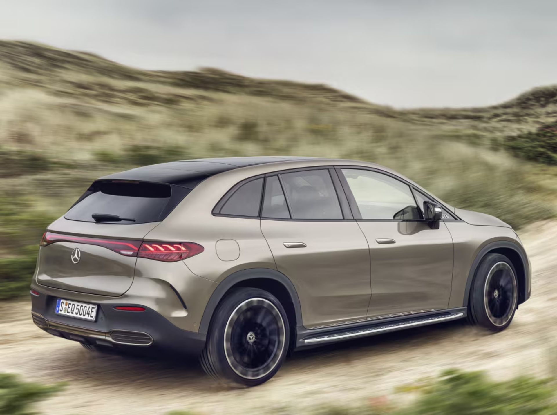 Mercedes-Benz EQE SUV