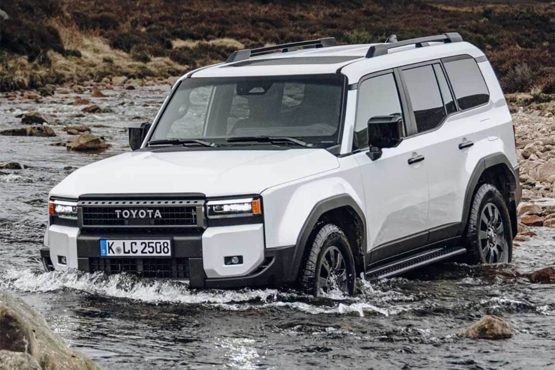 تویوتا لندکروزر پرادو