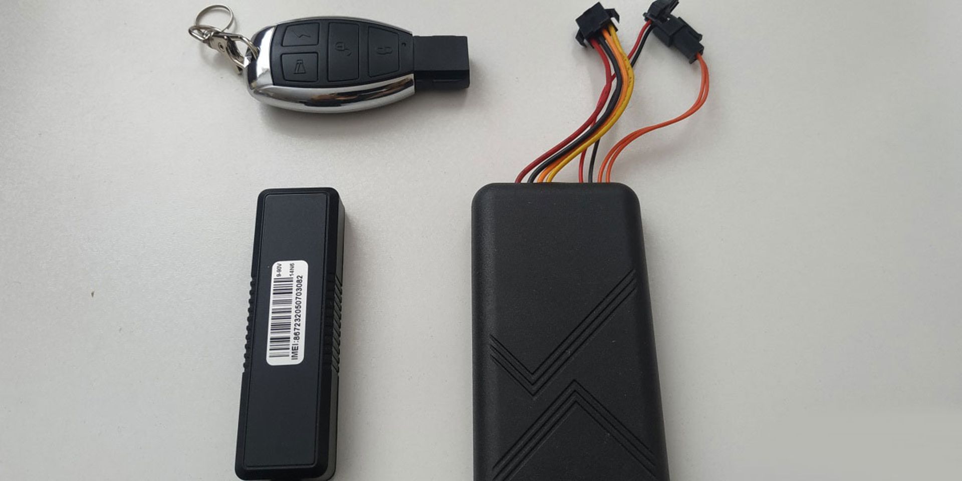 ردیاب خودرو