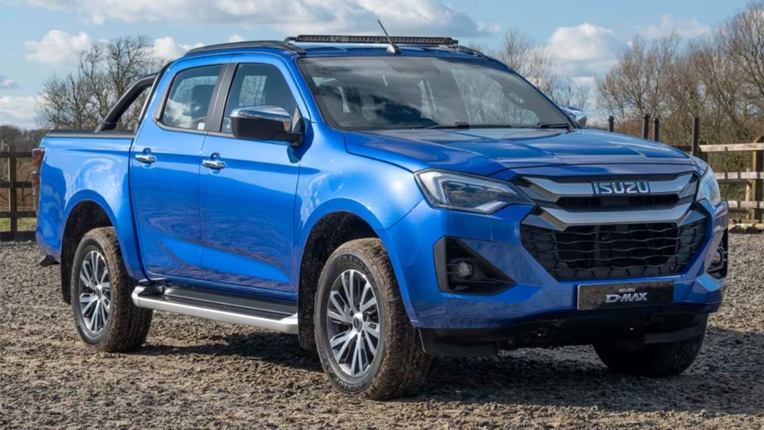 ایسوزو D-Max 