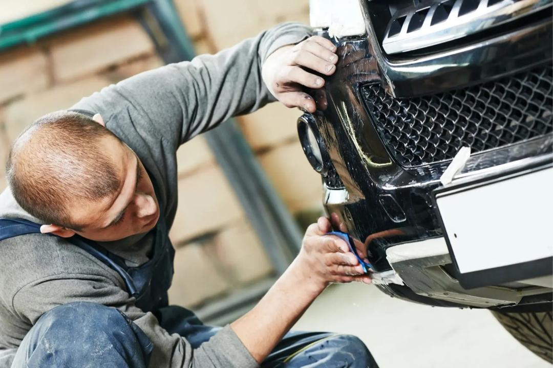 پاک کردن قیر از ماشین