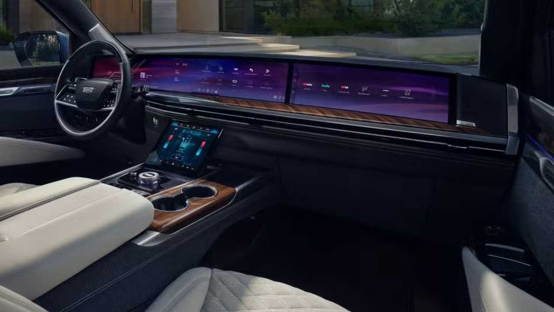 بزرگ‌ترین نمایشگرهای خودرو