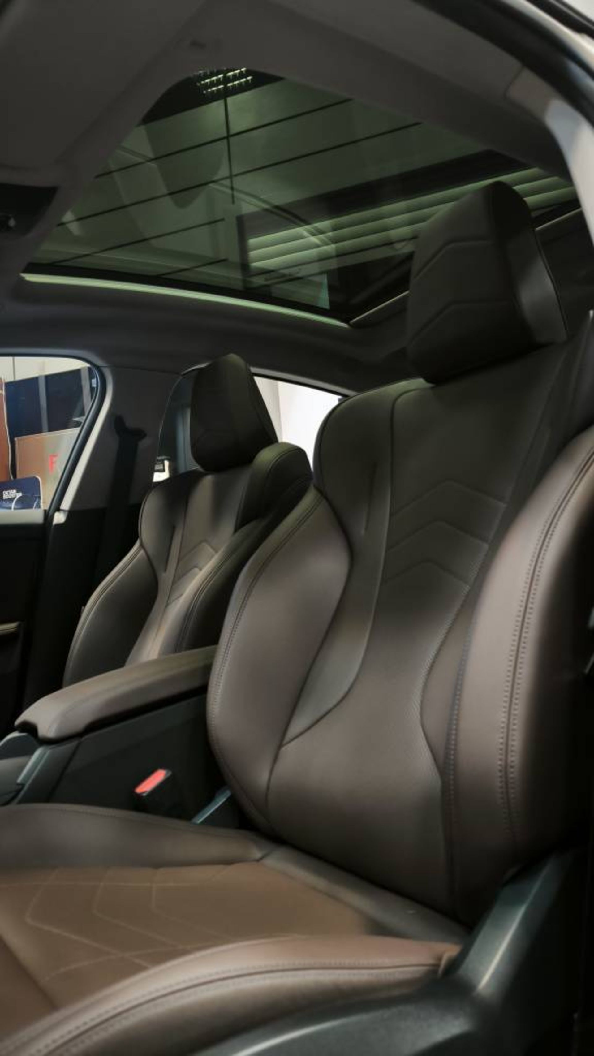 بی ام و BMW 225L MSport