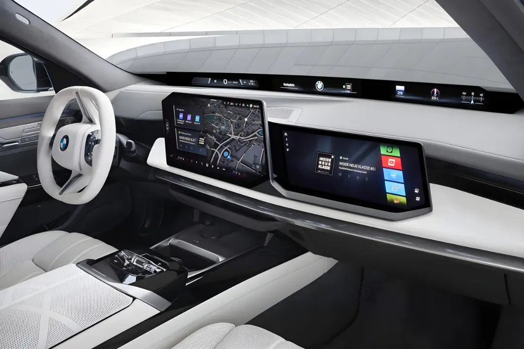 کابین و نمایشگرهای دیجیتال خودروی بی‌ام‌و سری ۷ (BMW 7 Series)