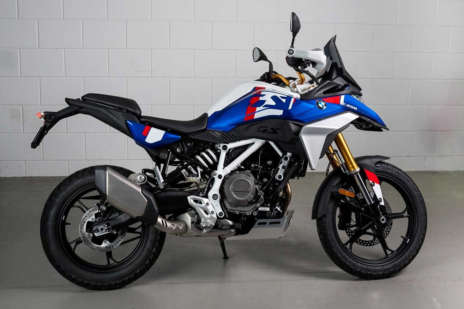 بی ام و F 450 GS