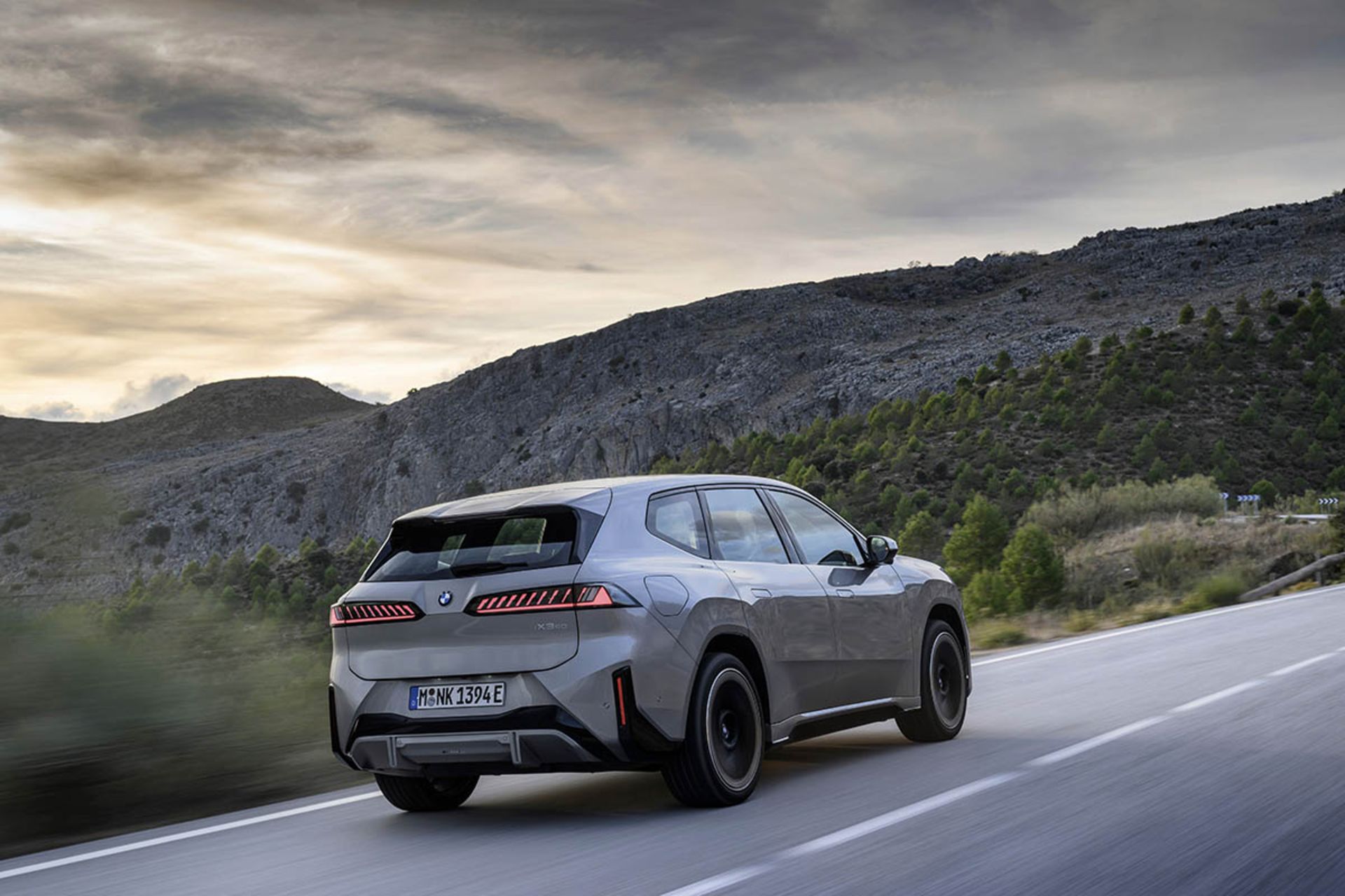 بی ام و IX3 نیوکلاس