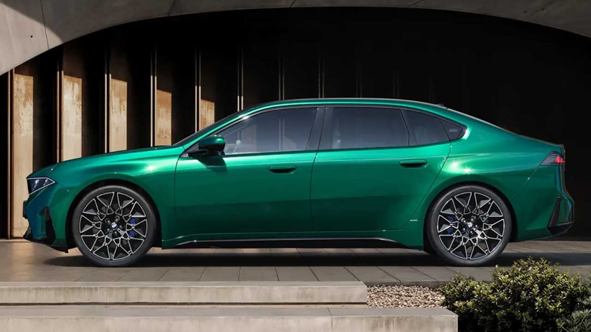 بی‌ام‌و i3L