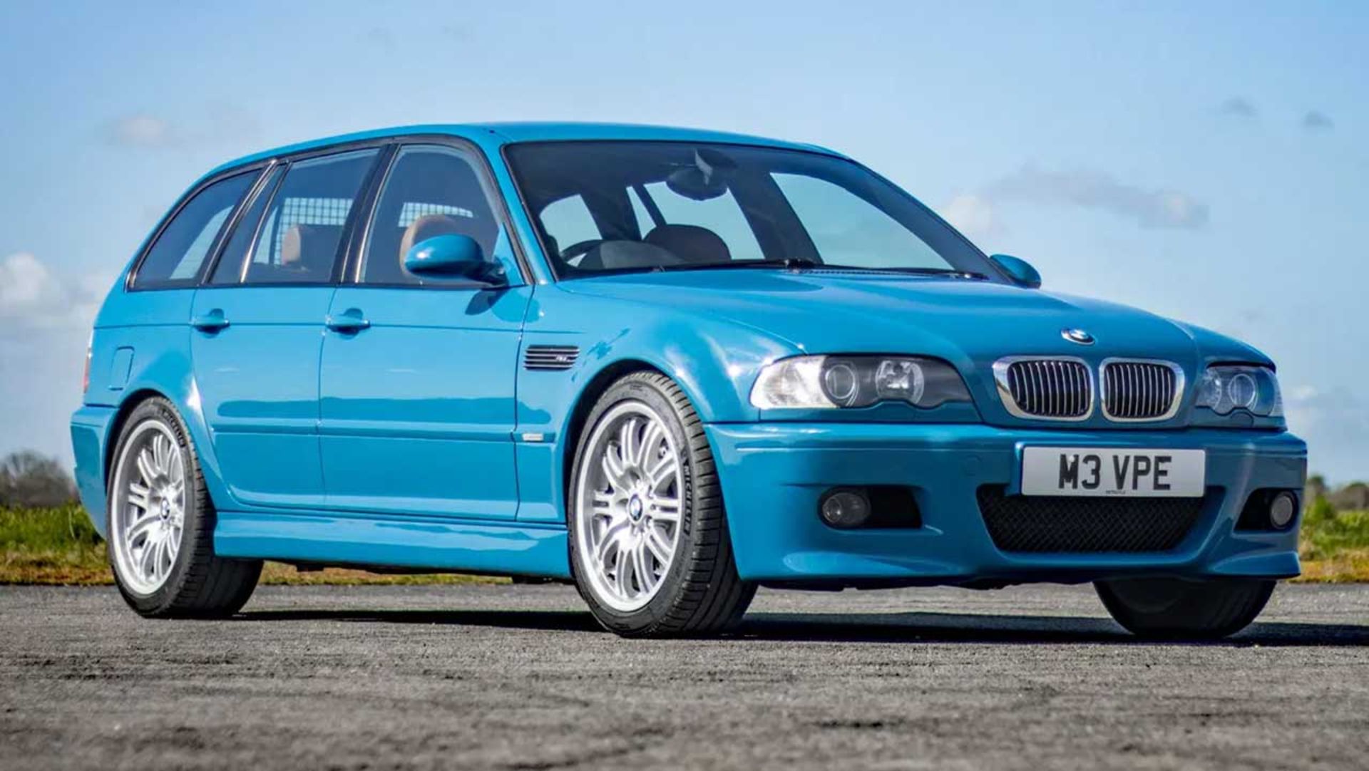 رستوماد بی‌ام‌و M3 نسل E46 استیشن