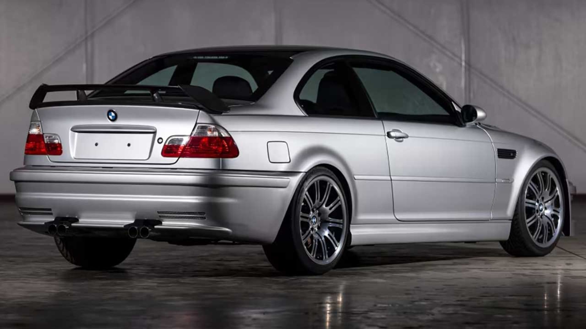 بی ام و M3 GTR E46