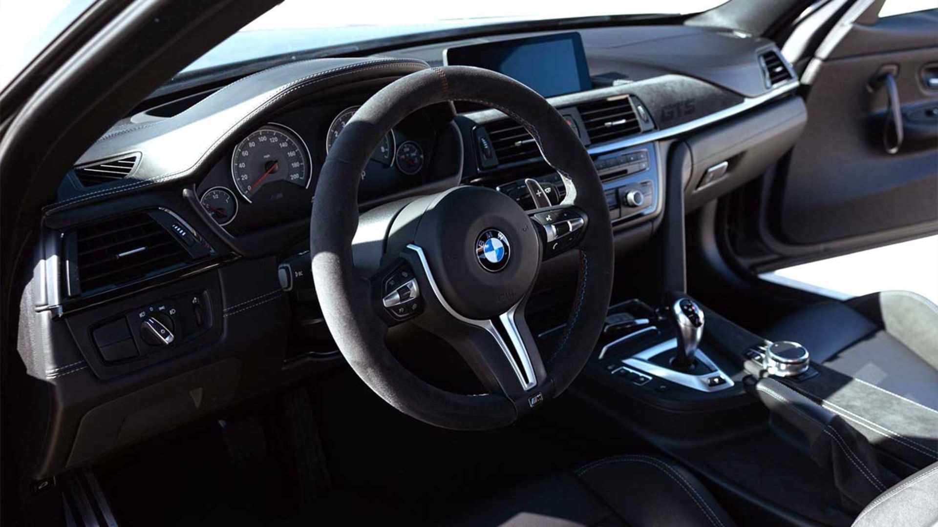 بی‌ام‌و M4 GTS