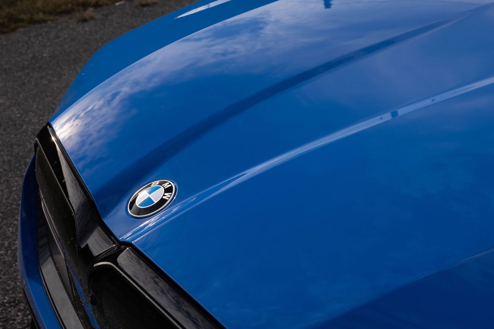 لوگوی بی ام و M5