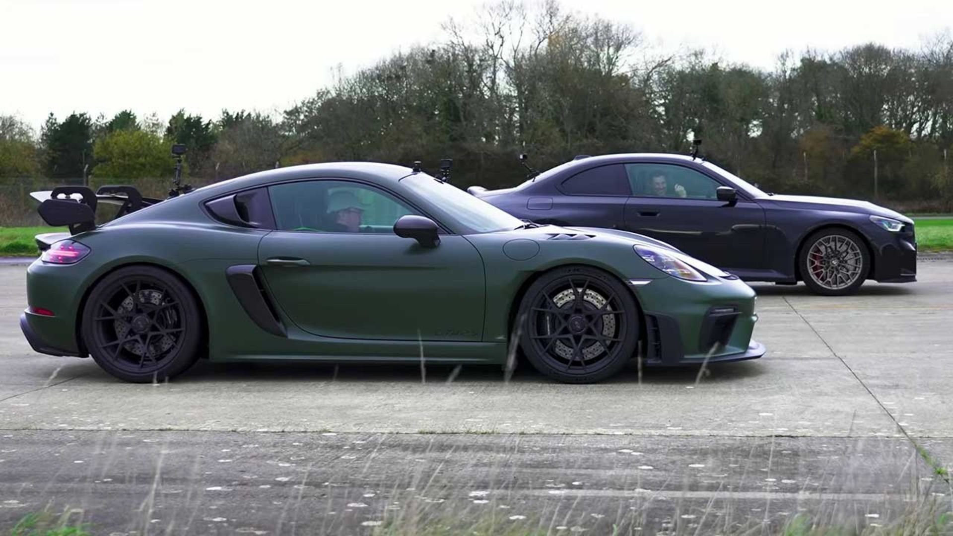 درگ پورشه کیمن و بی‌ام‌و M2