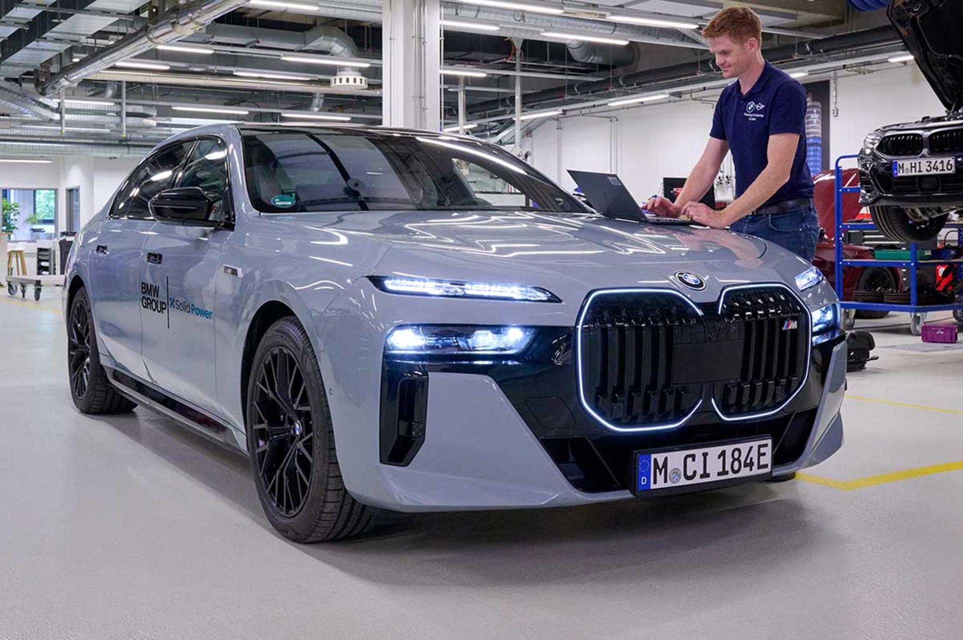 همکاری بی ام و سامسونگ باطری حالت جامد