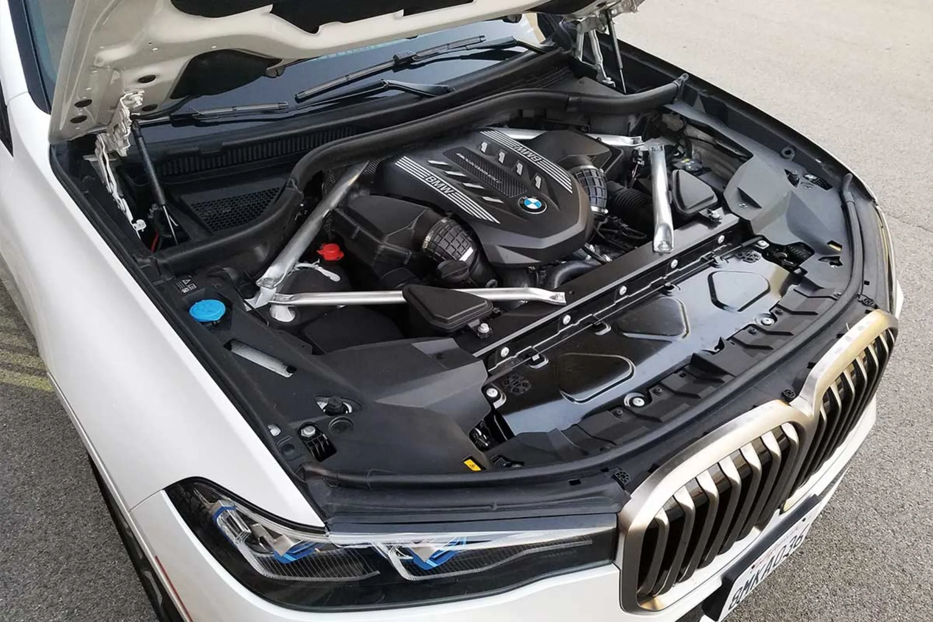 موتور V8 ب‌ام‌و
