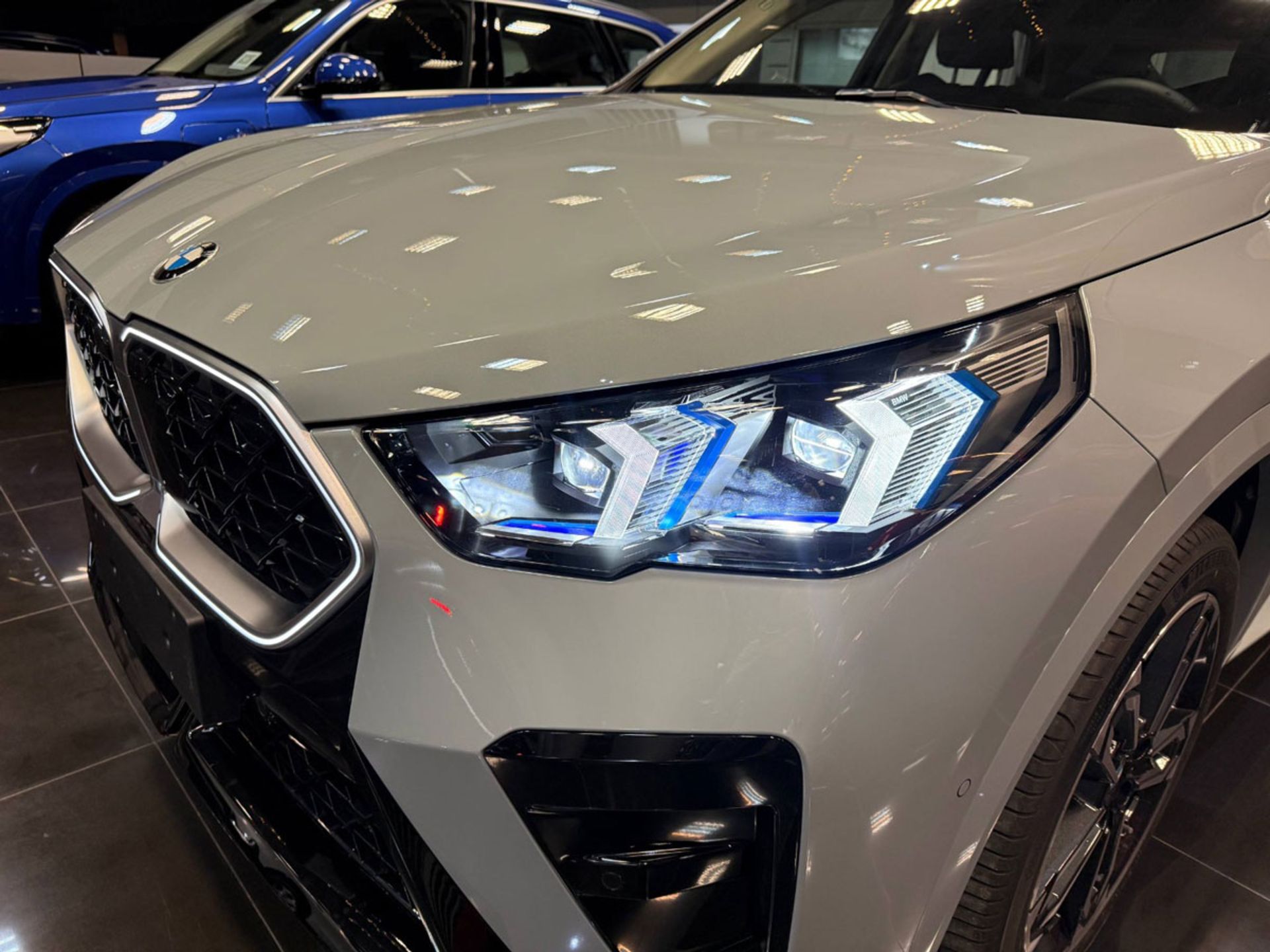 چراغ بی ام و X2 225i وارداتی پرشیا خودرو