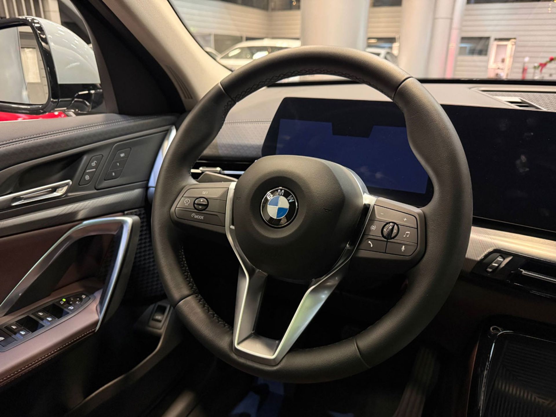 فرمان بی ام و X2 225i وارداتی پرشیا خودرو