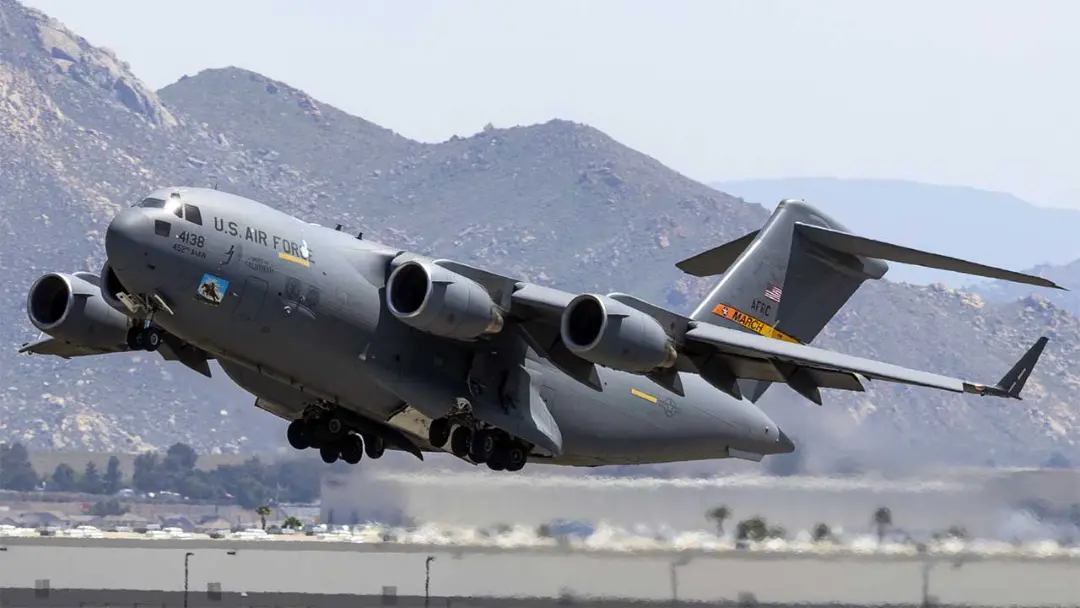 بوئینگ C-17