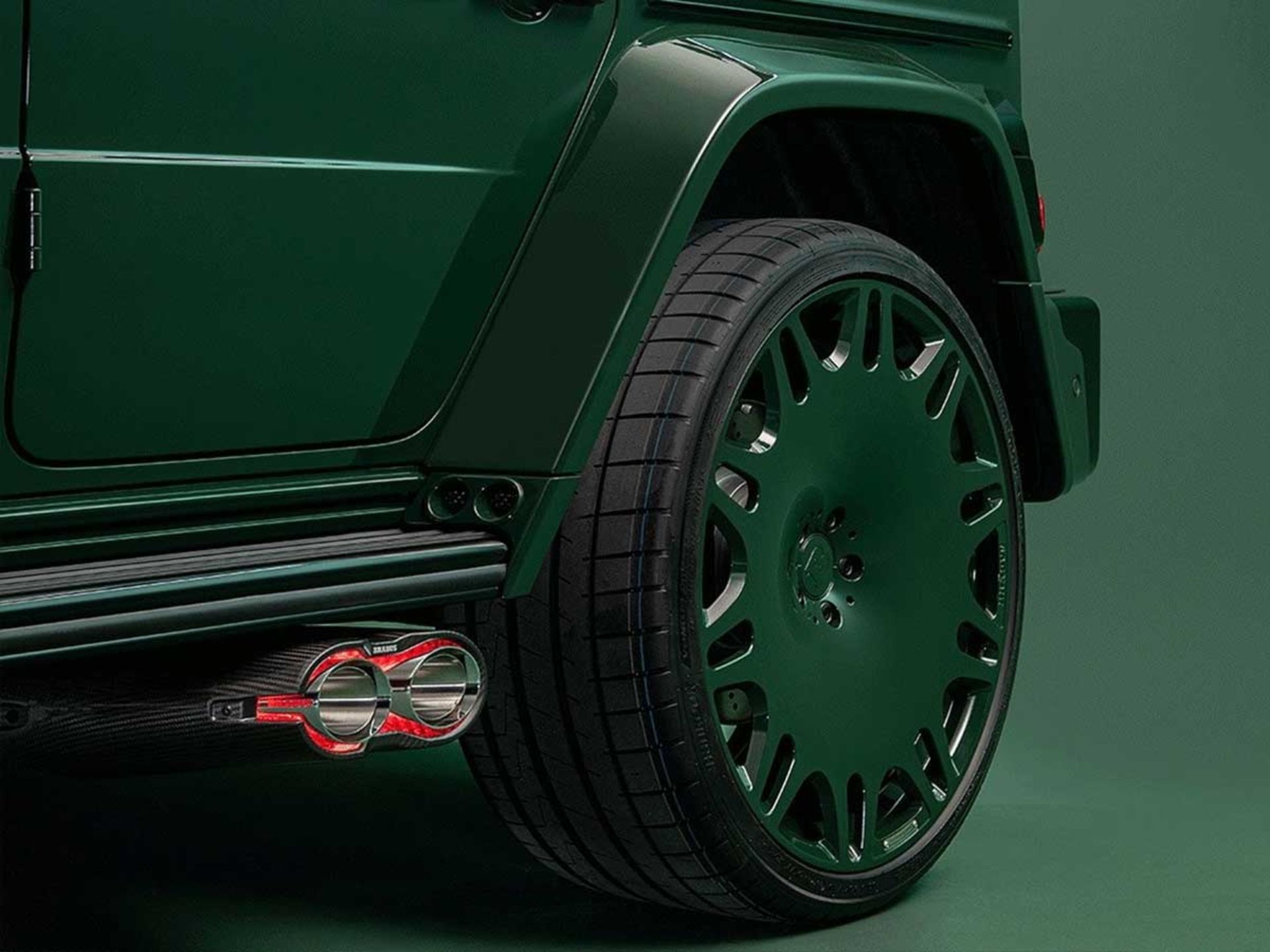 مرسدس G63 برابوس 800
