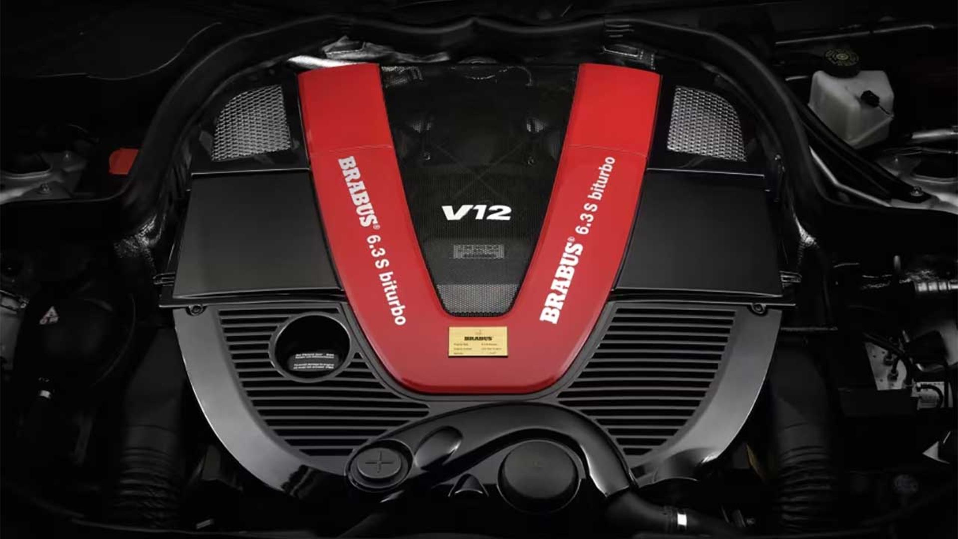 مرسدس C کلاس V12 برابوس