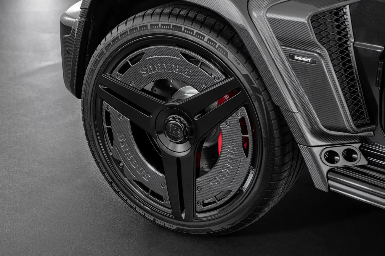 رینگ آلیاژی ۲۴ اینچی Brabus Monoblock II EVO Platinum Edition روی خودروی برابوس