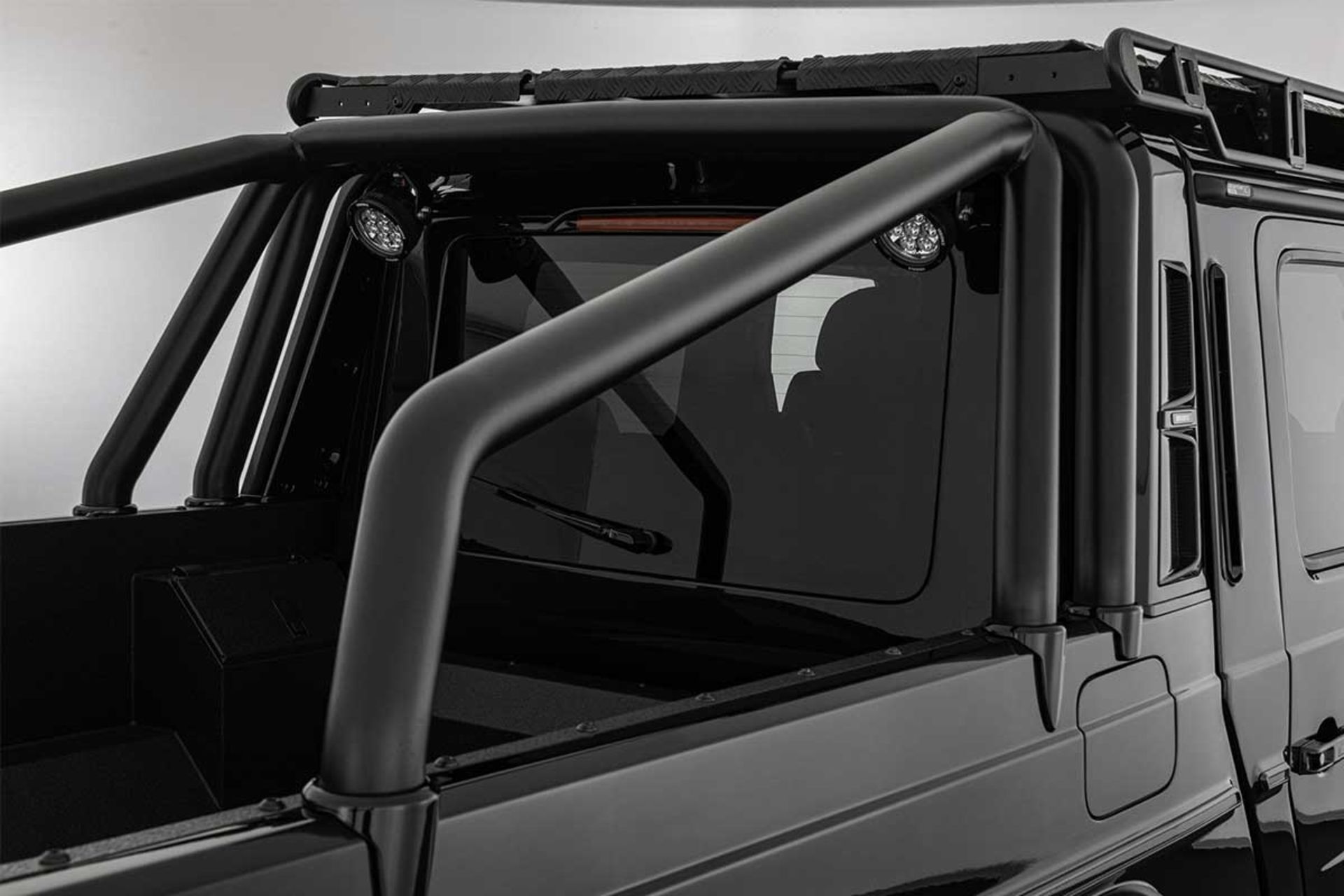 مرسدس G63 شش چرخ برابوس XLP800 6x6