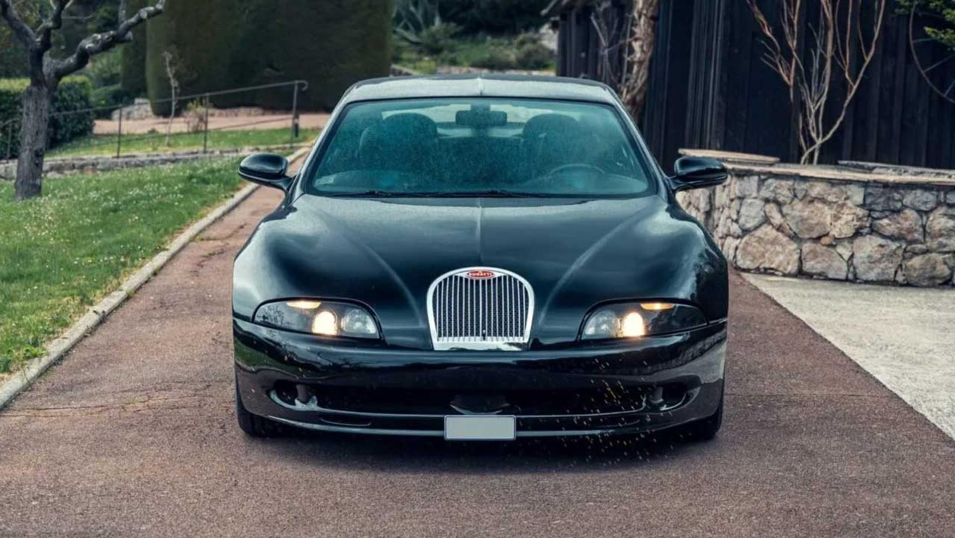 بوگاتی EB112
