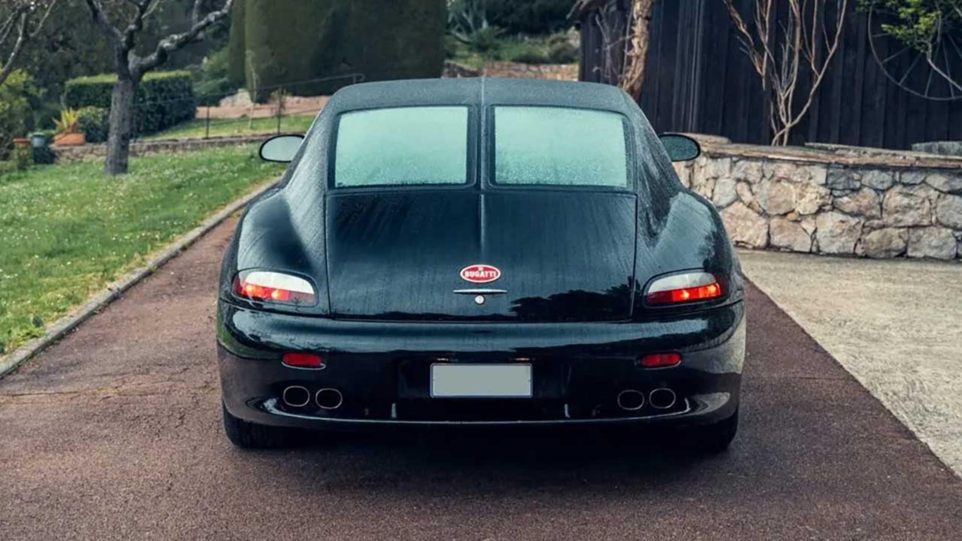 بوگاتی EB112