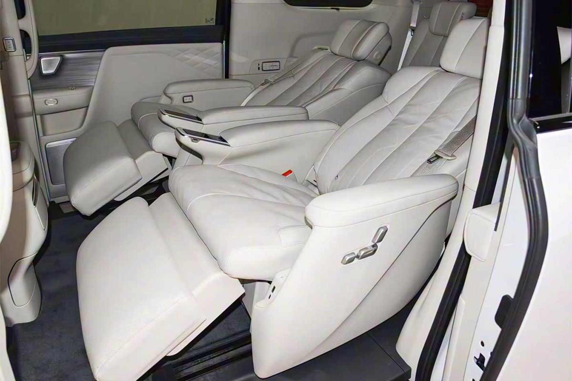 بیوک الکترا انکاسا