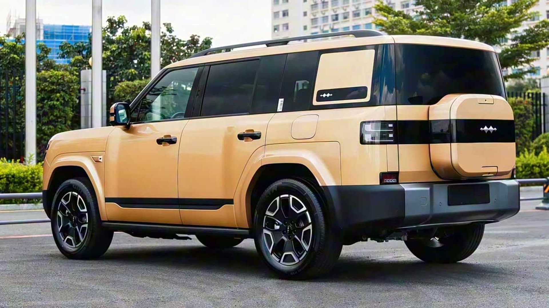 بی‌وای‌دی Ti7 