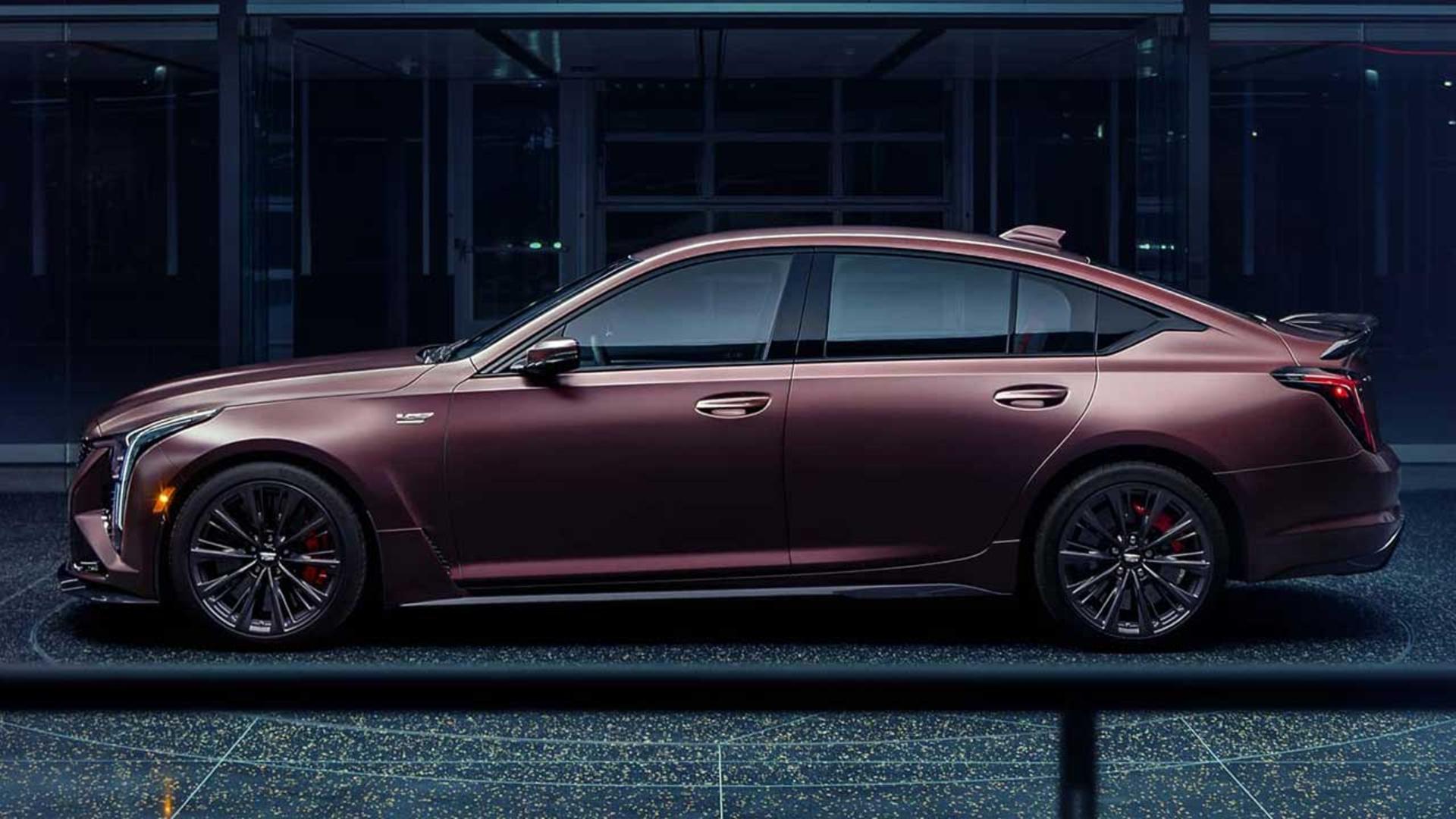 کادیلاک CT5-V بلک‌وینگ سفارشی 