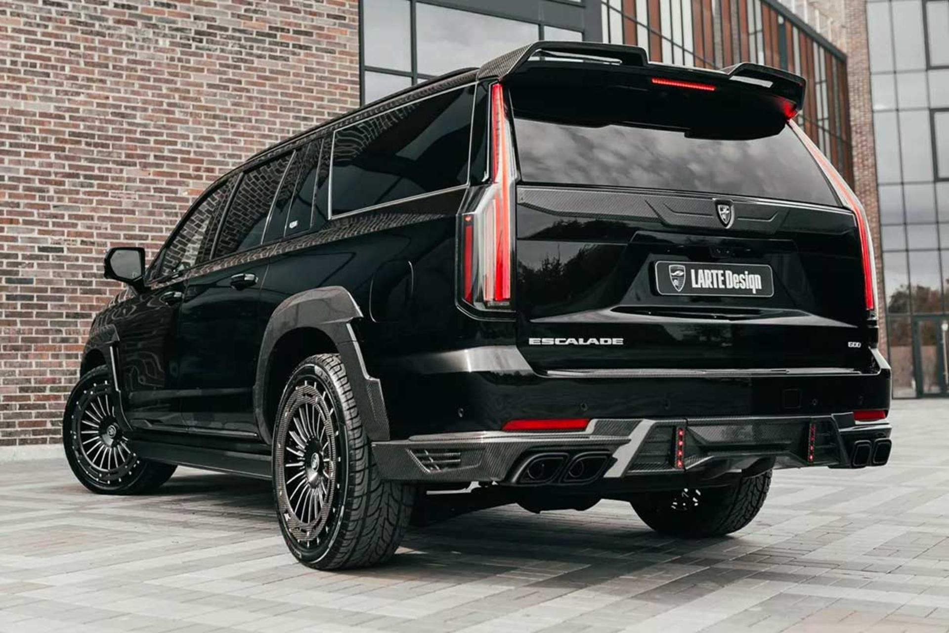 کادیلاک اسکالید با کیت فیبر کربنی لارته دیزاین