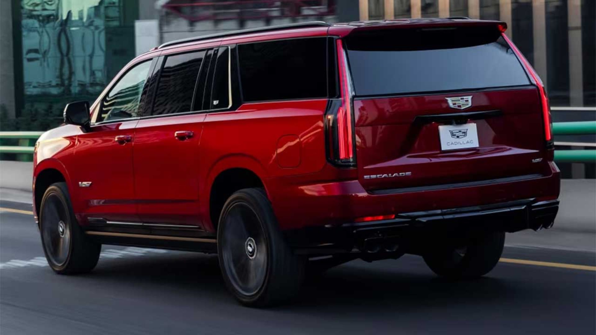 کادیلاک اسکالید V مدل 2025