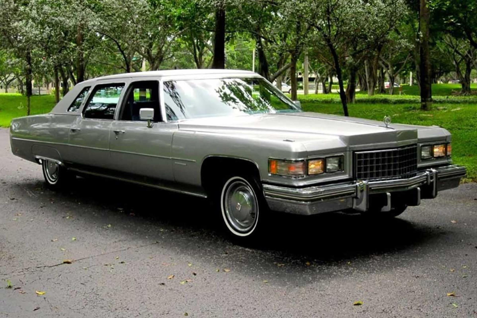 کادیلاک فلیت‌وود سری ۷۵ مدل ۱۹۷۴