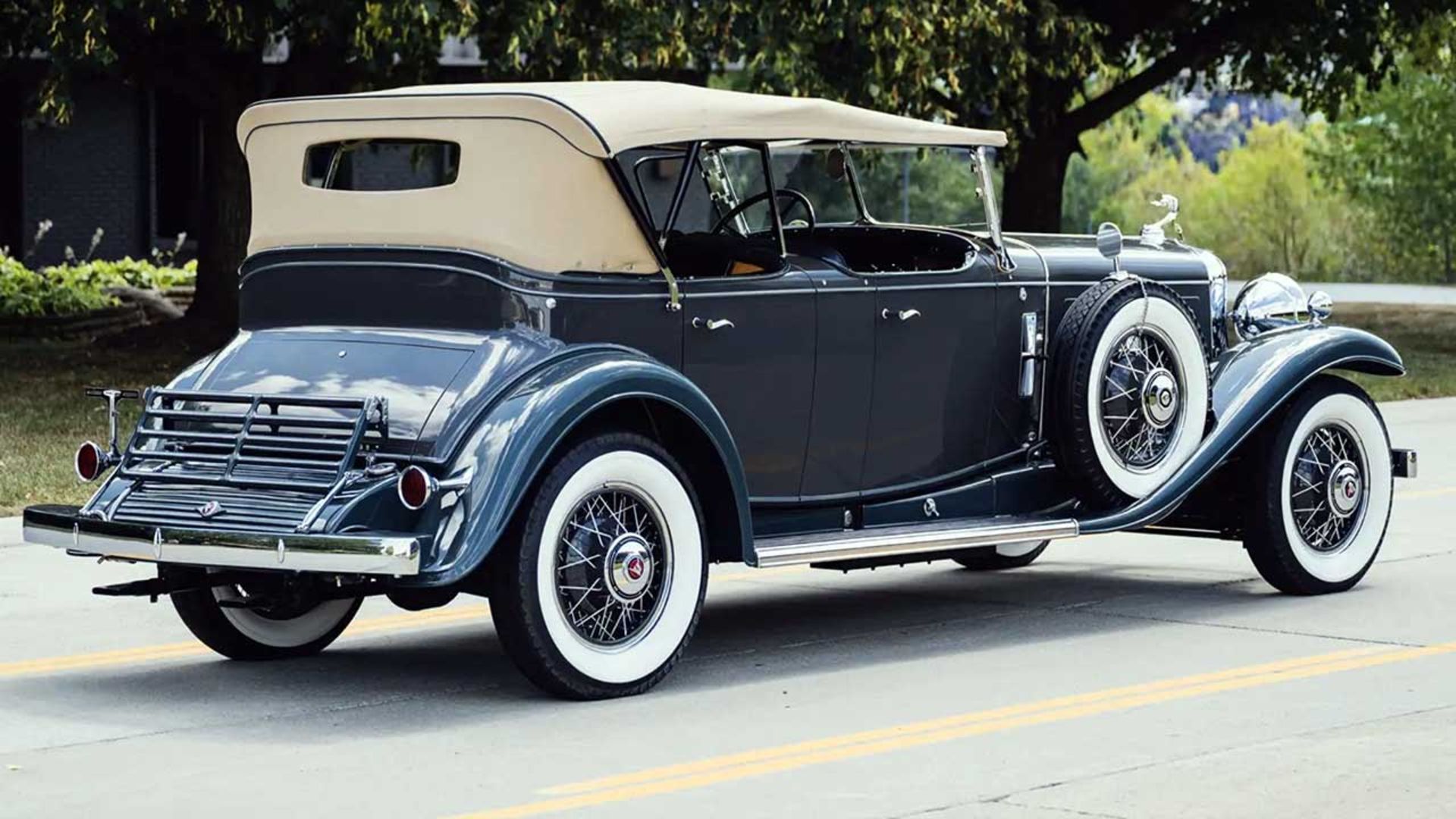 کادیلاک V16 اسپرت فیتون 1930