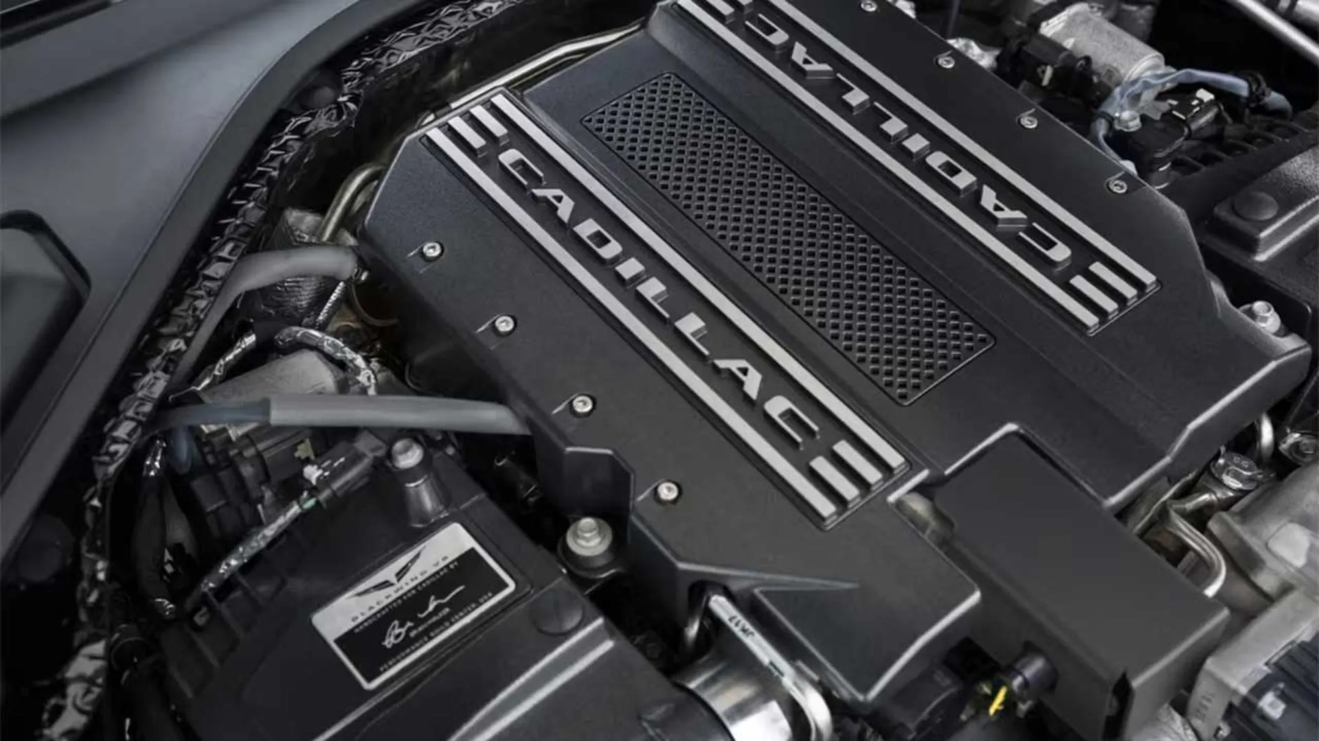 پیشرانه V8 بلک‌وینگ کادیلاک