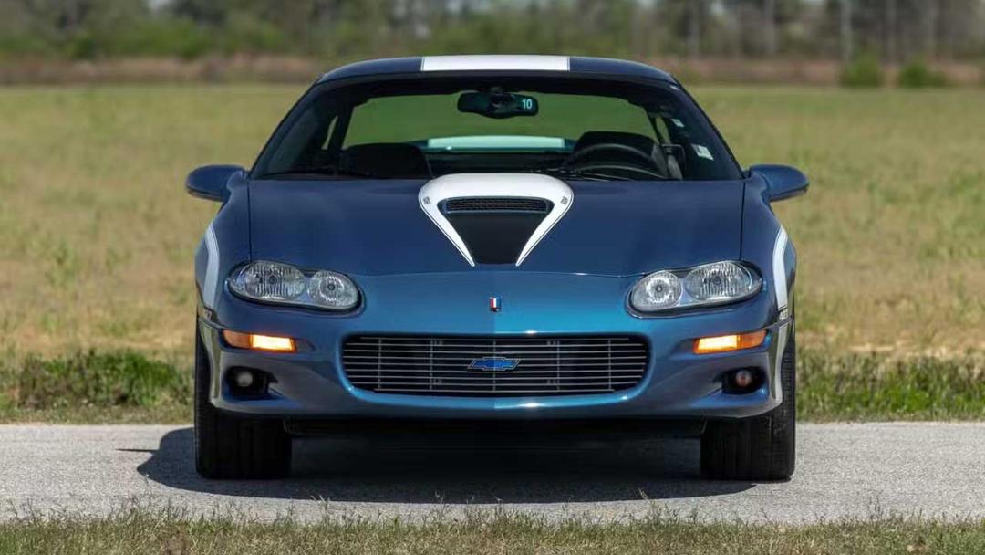 کامارو ZL1 مدل 2002