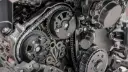 زنجیر تایم (Timing Chain) و چرخ‌دنده‌های موتور خودرو در حالت باز
