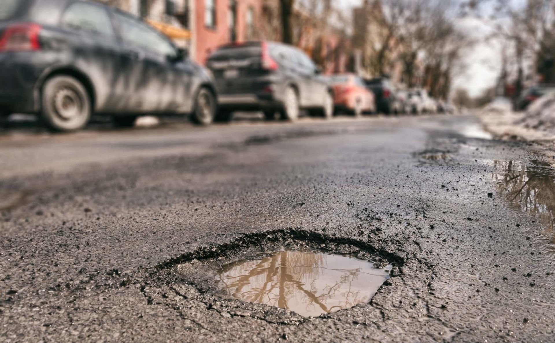 عبور پرسرعت از روی چاله