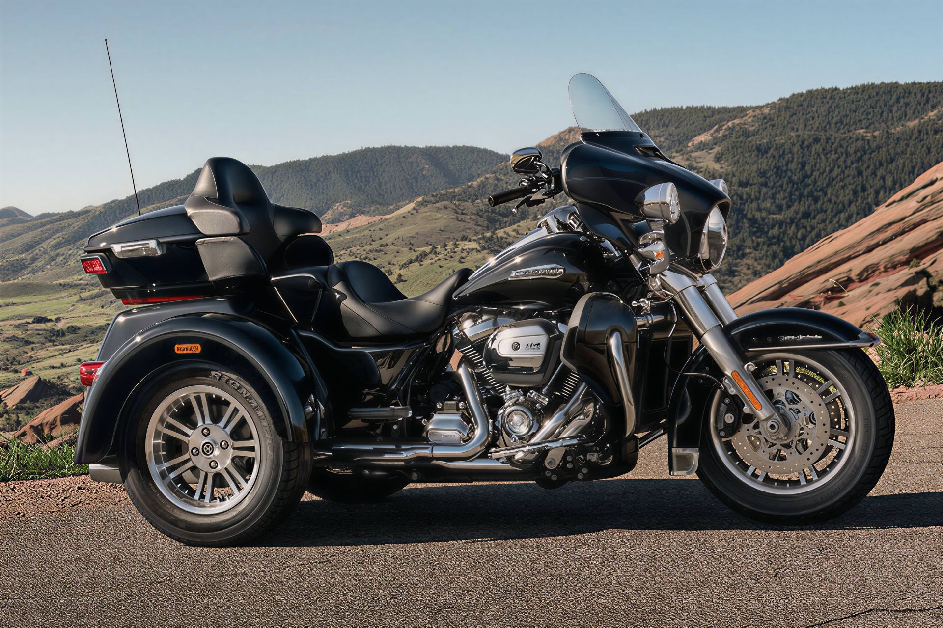 موتورسیکلت سه چرخ کارل نش