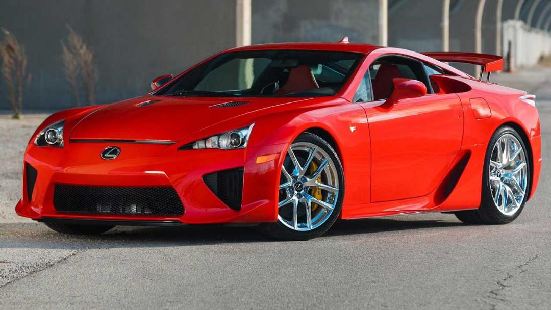 لکسوس LFA