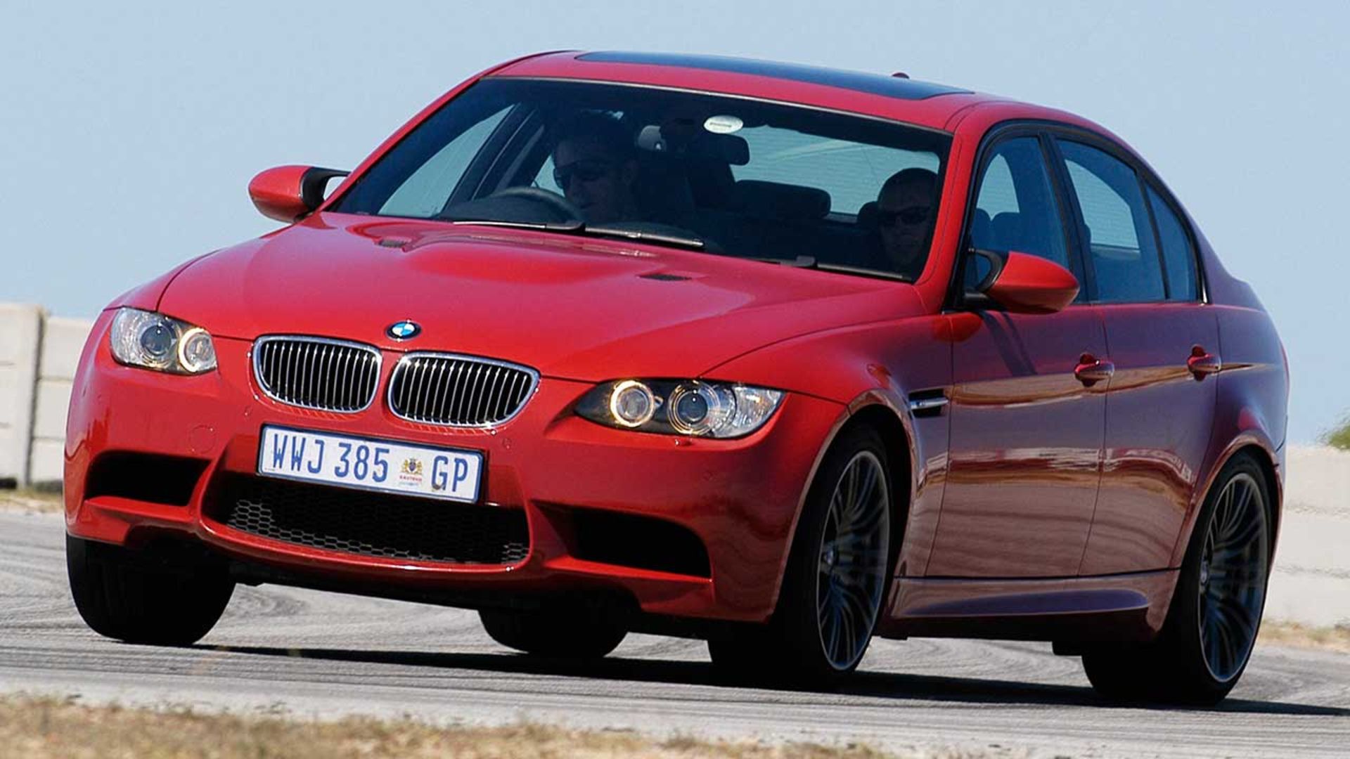 ب‌ام‌و M3 نسل E90