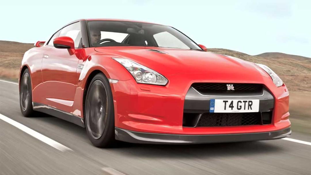 نیسان GT-R