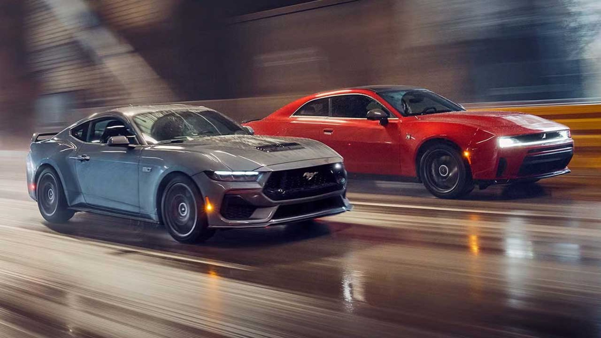 نبرد دوج چارجر و فورد موستانگ