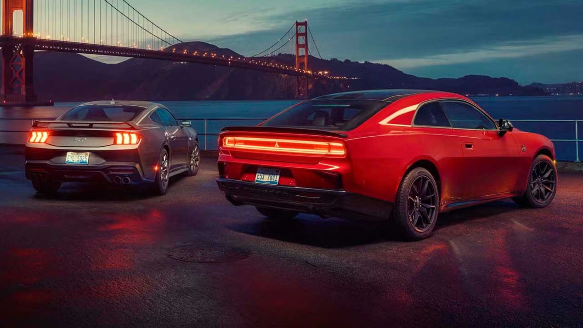 نبرد دوج چارجر و فورد موستانگ