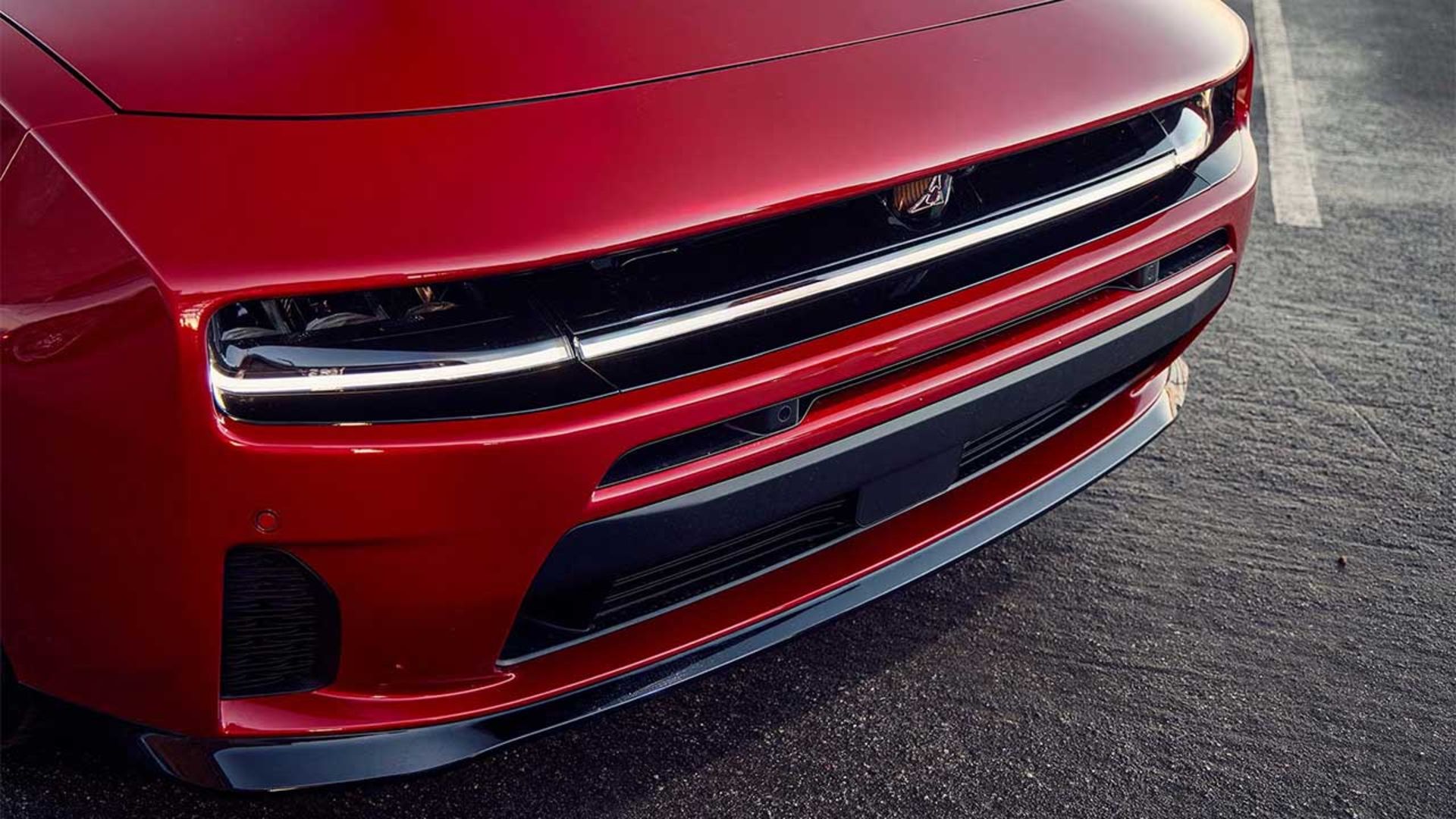 نبرد دوج چارجر و فورد موستانگ