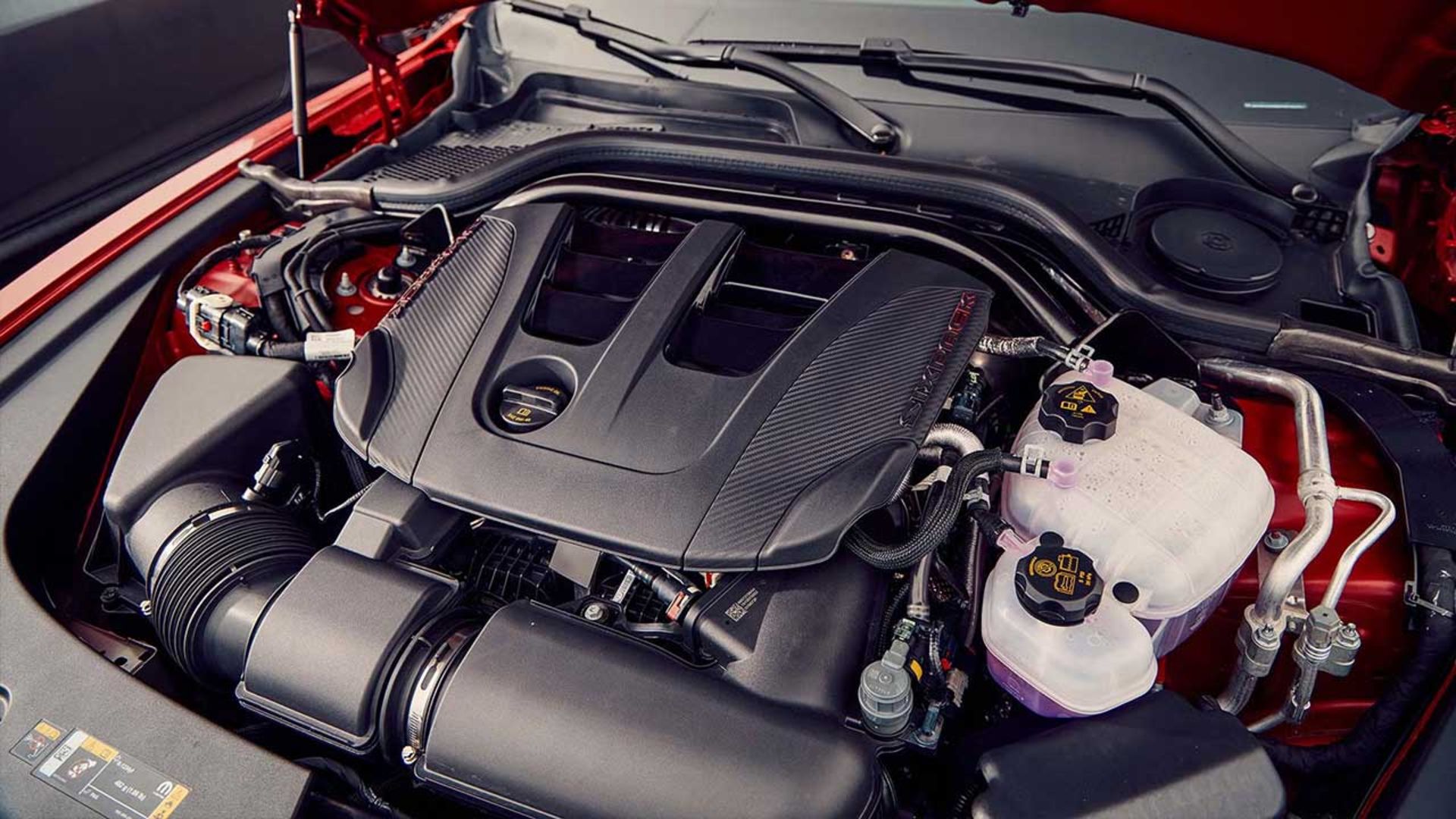 نبرد دوج چارجر و فورد موستانگ